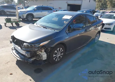 2022 Toyota Prius Prime Xle z USA, uszkodzony, nr VIN JTDKAMFP8N3204374